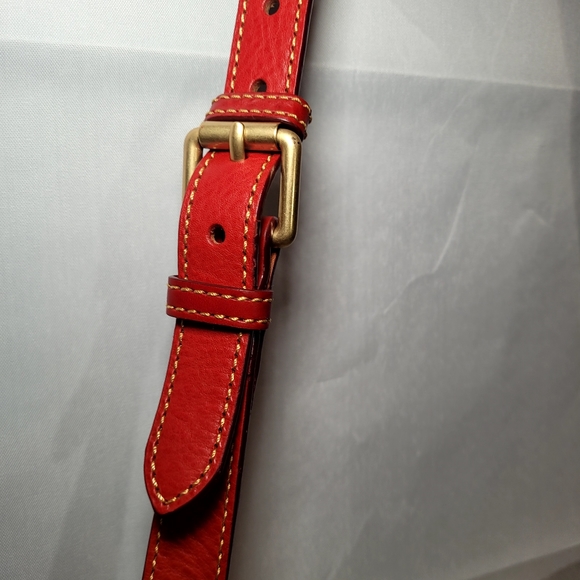 Dooney & Bourke Red Florentine Ivory Sherpa Crossbody Shoulder Saddle Bag - Picture 6 of 16